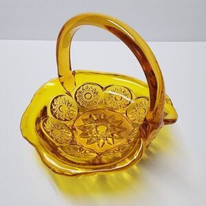 Vintage Indiana Glass Gold Starburst Pattern Small Basket